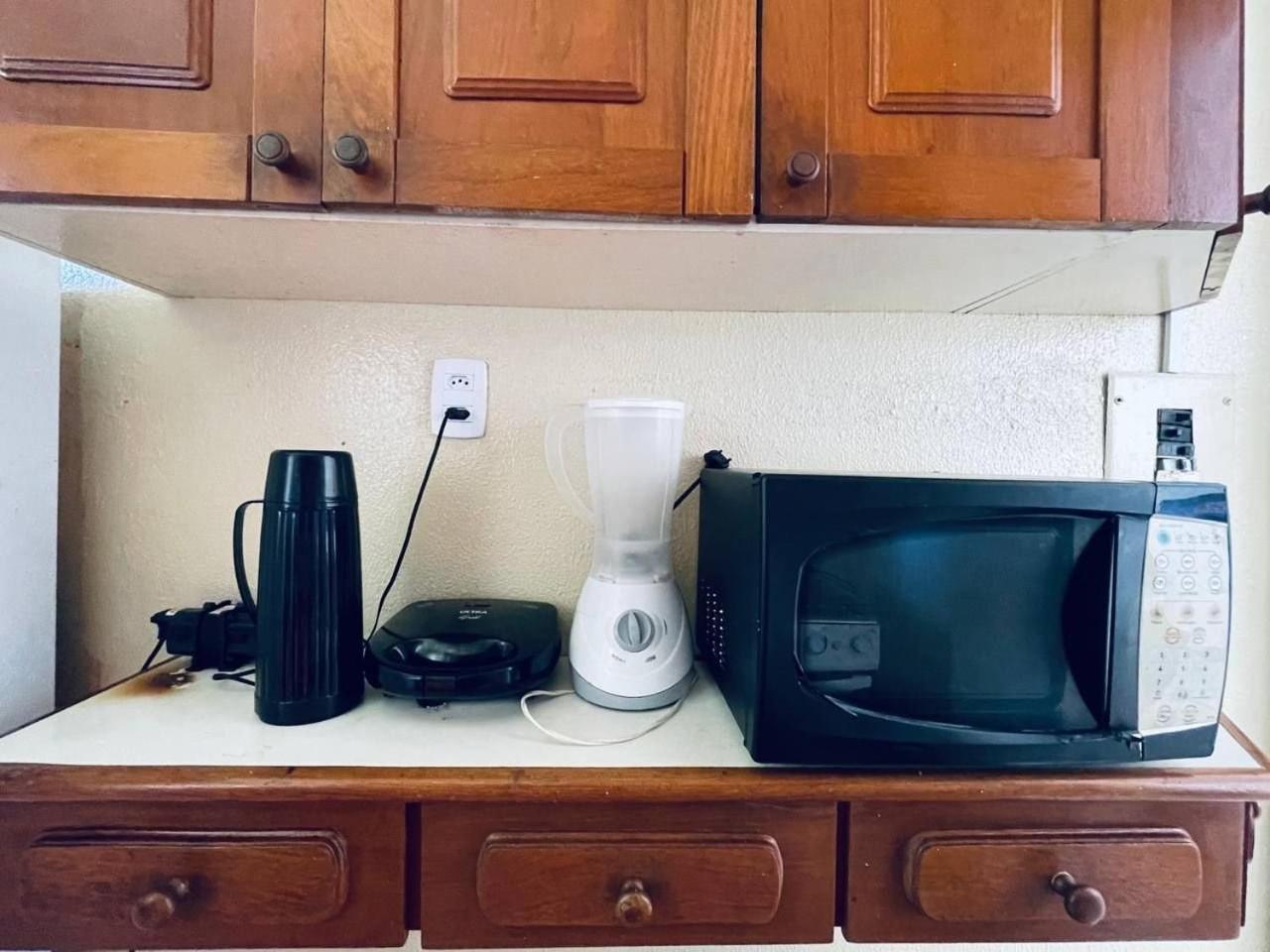 Apartamento A 900m Da Com Ar Condicionado