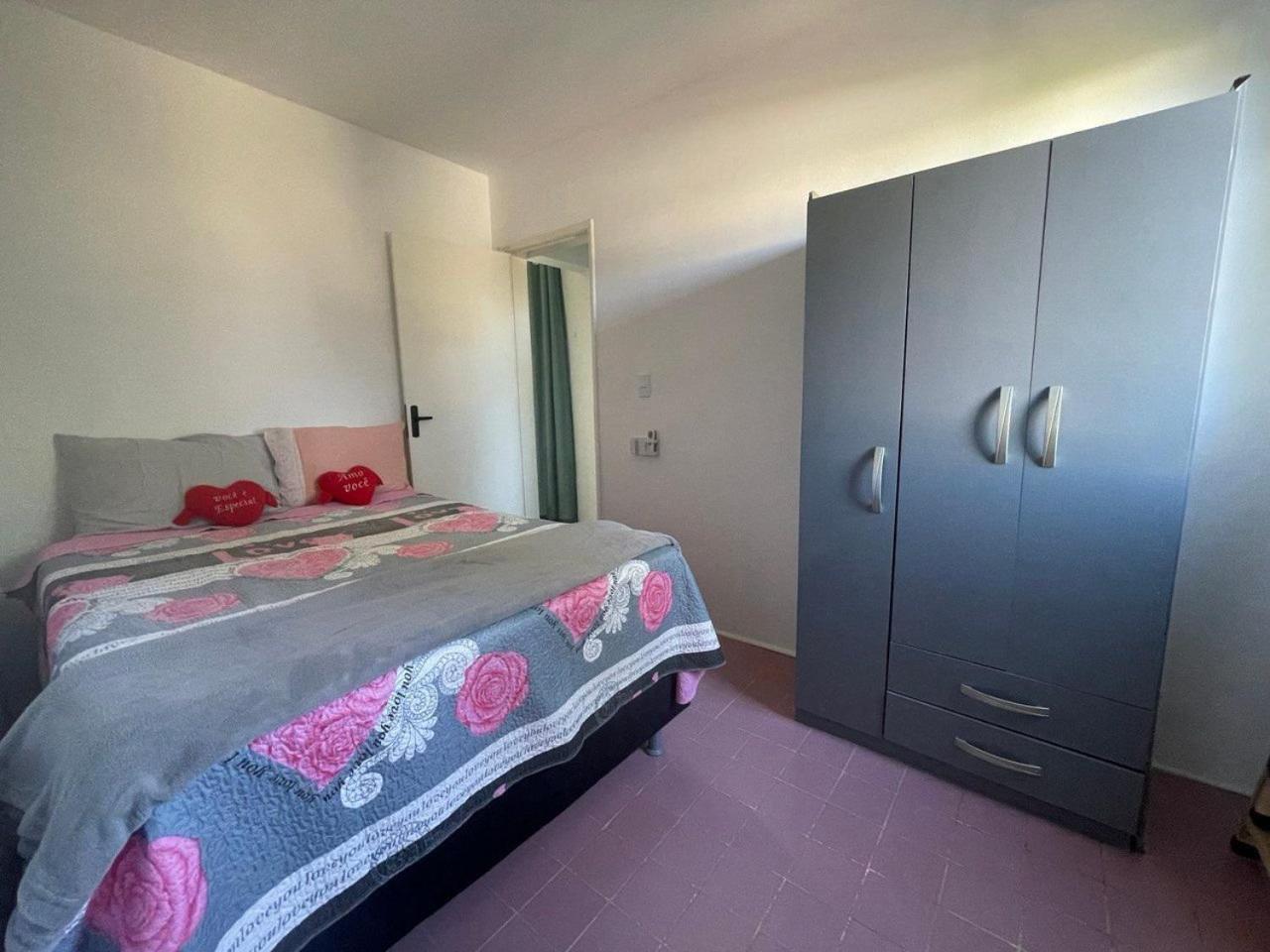 Apartamento A 900m Da Com Ar Condicionado