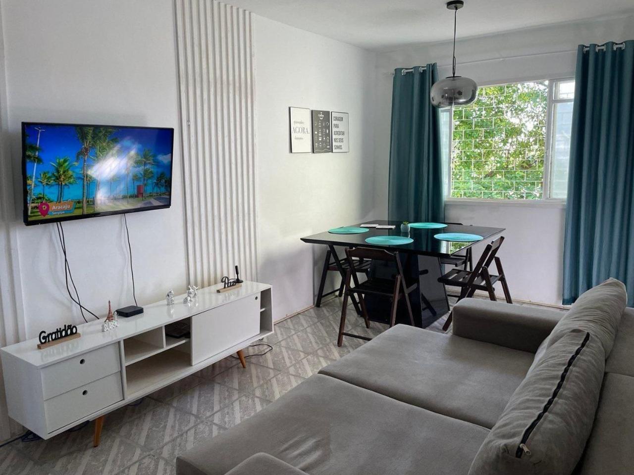 Apartamento A 900m Da Com Ar Condicionado